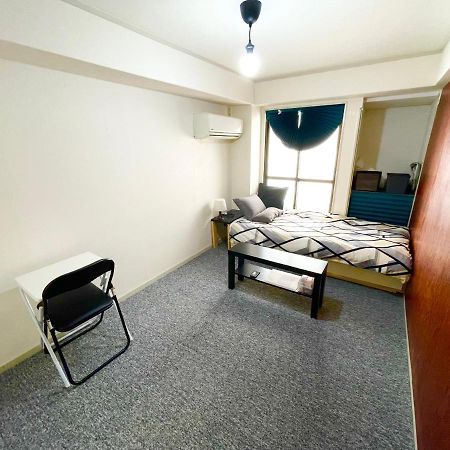 West Wood Guest Room Osaka Buitenkant foto
