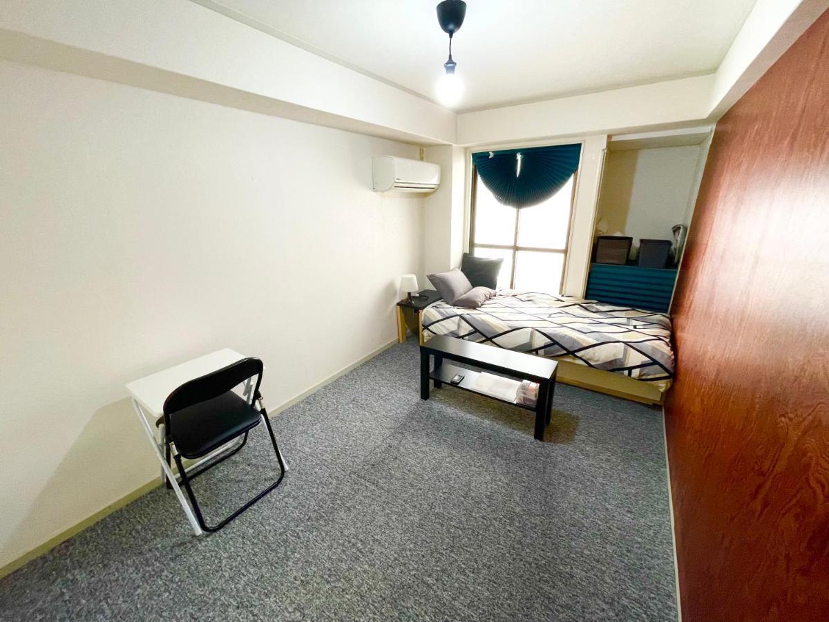 West Wood Guest Room Osaka Buitenkant foto