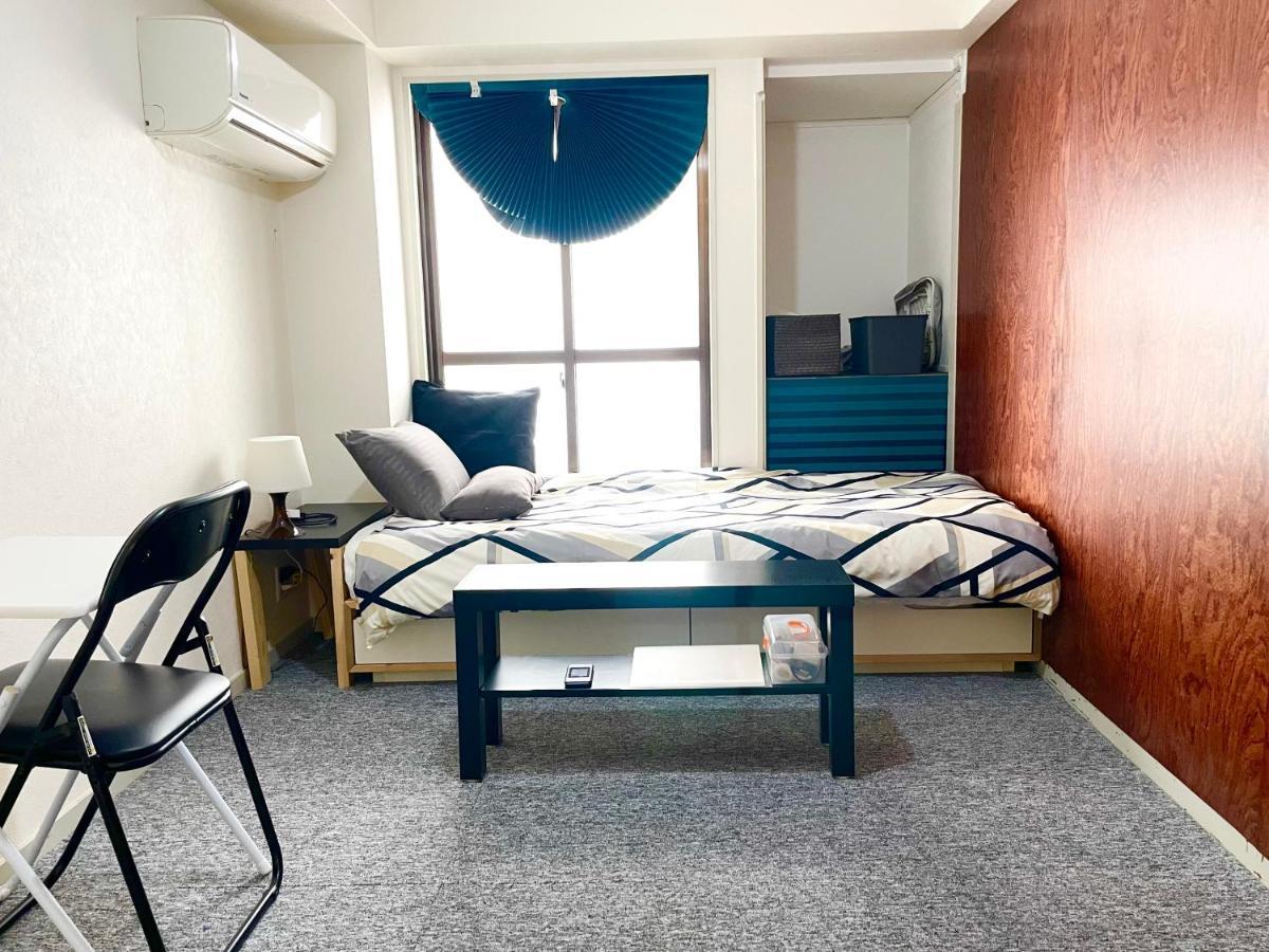 West Wood Guest Room Osaka Buitenkant foto